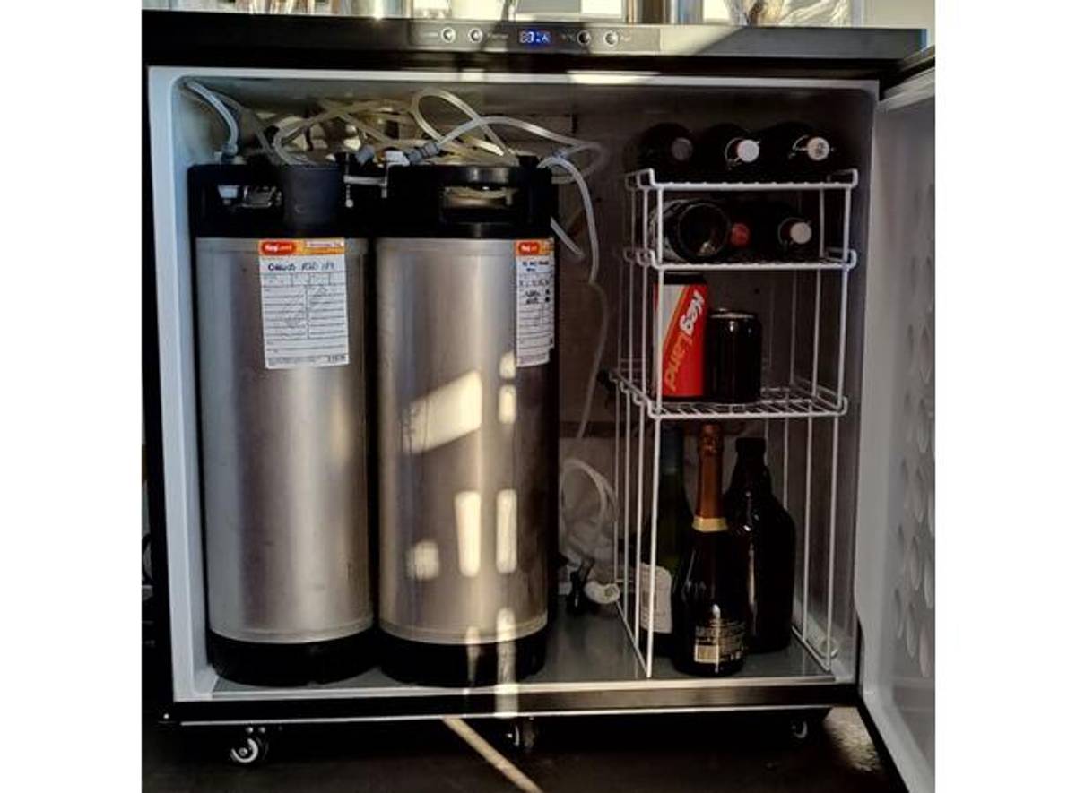 Kegerator innleggshylle